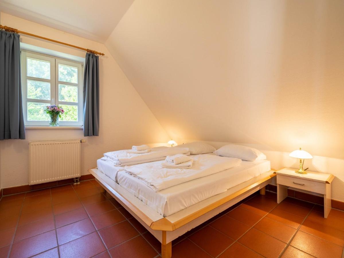 Feriendorf Rugana - Klassik Appartement Mit 1 Schlafzimmer B21 Dranske Extérieur photo