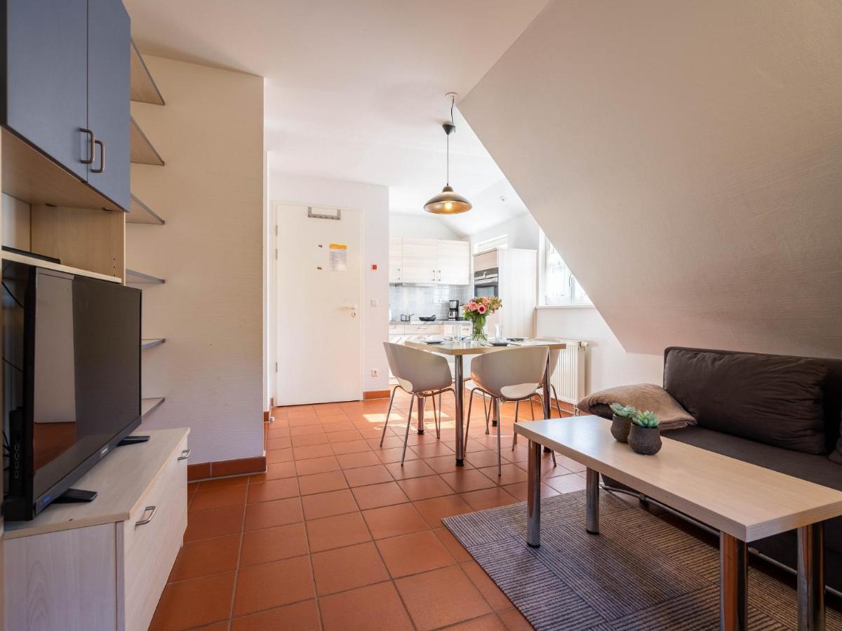 Feriendorf Rugana - Klassik Appartement Mit 1 Schlafzimmer B21 Dranske Extérieur photo